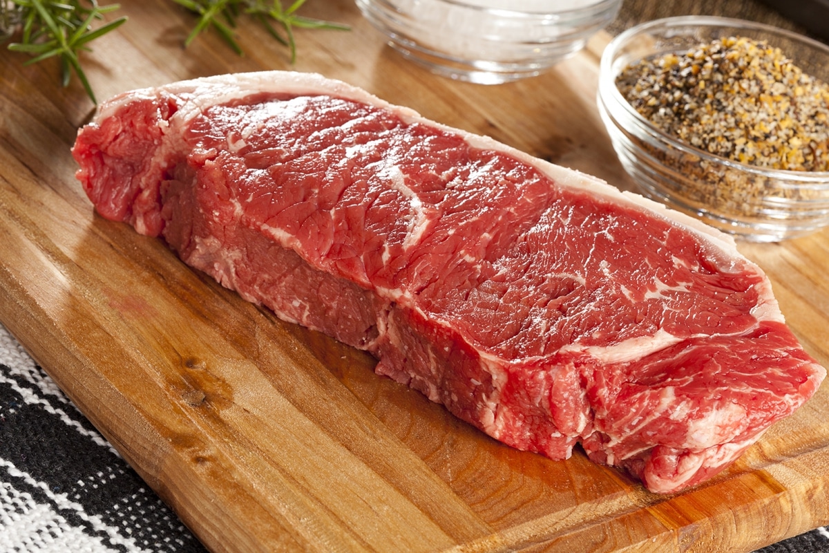 Buy Sirloin Steak Online Butchers Shettleston, Glasgow Meat Packs